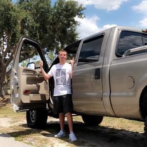 Meet your Posher, Jon